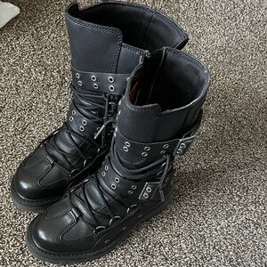 Harley-Davidson Black Leather Boots with Silver Accents